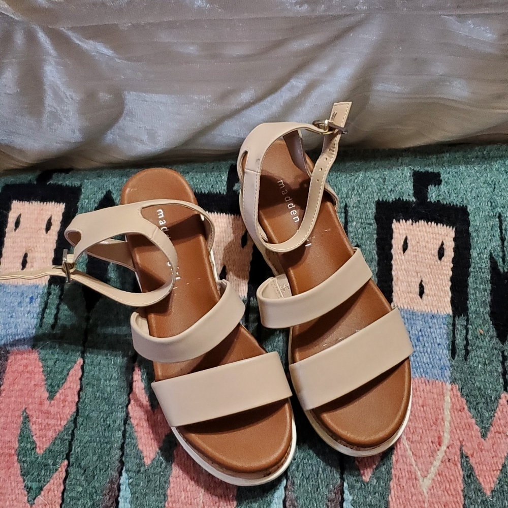 Madden girl wedge sandals size 8. Lightly worn